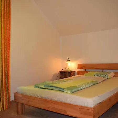 Country House By Lake Millstatt With Whirlpool, Cleaning Included *